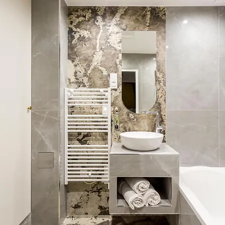 Merveil - Luxury Suite - Louvre - Ours II