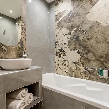 Merveil - Luxury Suite - Louvre - Ours II
