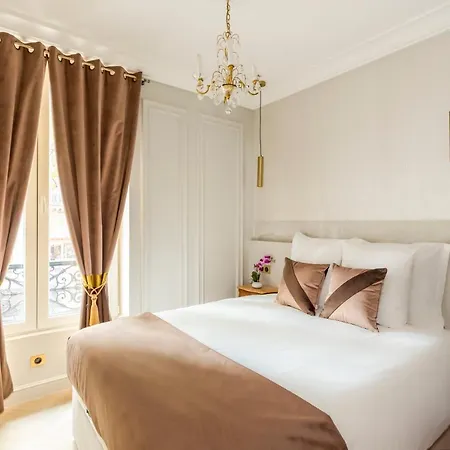 Merveil - Luxury Suite - Louvre - Ours II Apartment Paris
